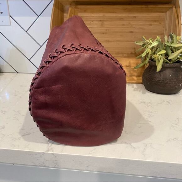 The SAK Skye Leather Boho Bucket Shoulder Bag Tassle Braided Cabernet Red - Picture 10 of 13
